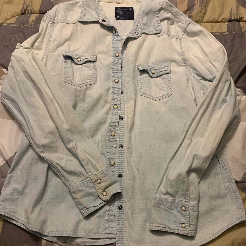 American Eagle Snap Button Jean Shirt